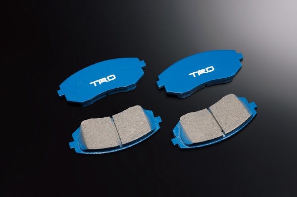 TRD 86 ZN6 後期 ブレーキパッド フロント MS225-18001 カー用品・バイク用品 TRD 86 ZN6 後期 ブレーキパッド フロント MS225-18001 カー用品・バイク用品
