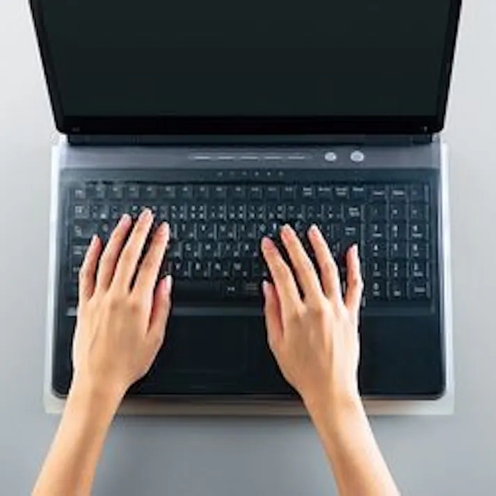 キーボード防塵カバー 大型ノートタイプ PKU-FREE4 メーカー在庫品