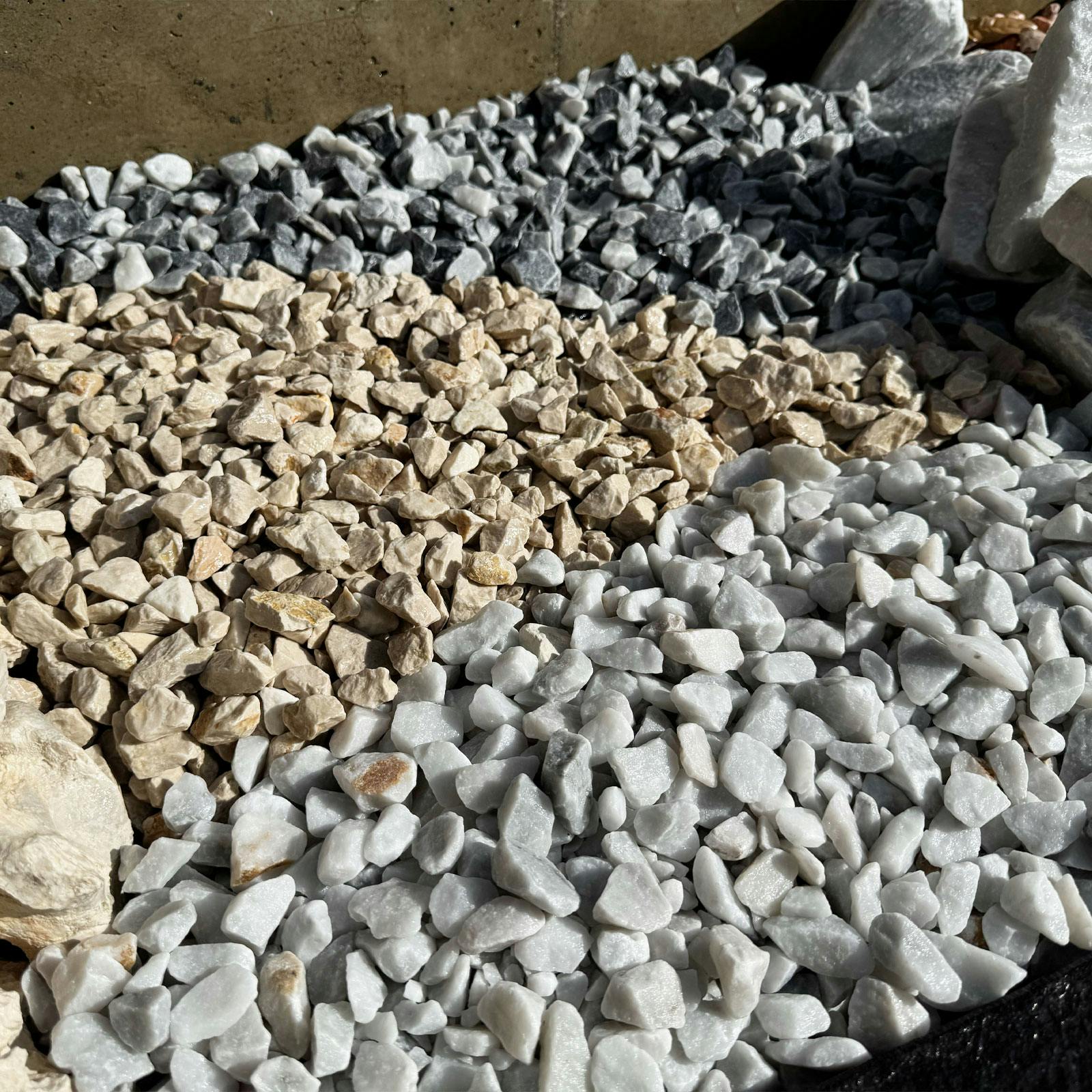 TAIKOH アイスブルー 8分 22-30mm 10kg イタリア産 天然大理石 化粧