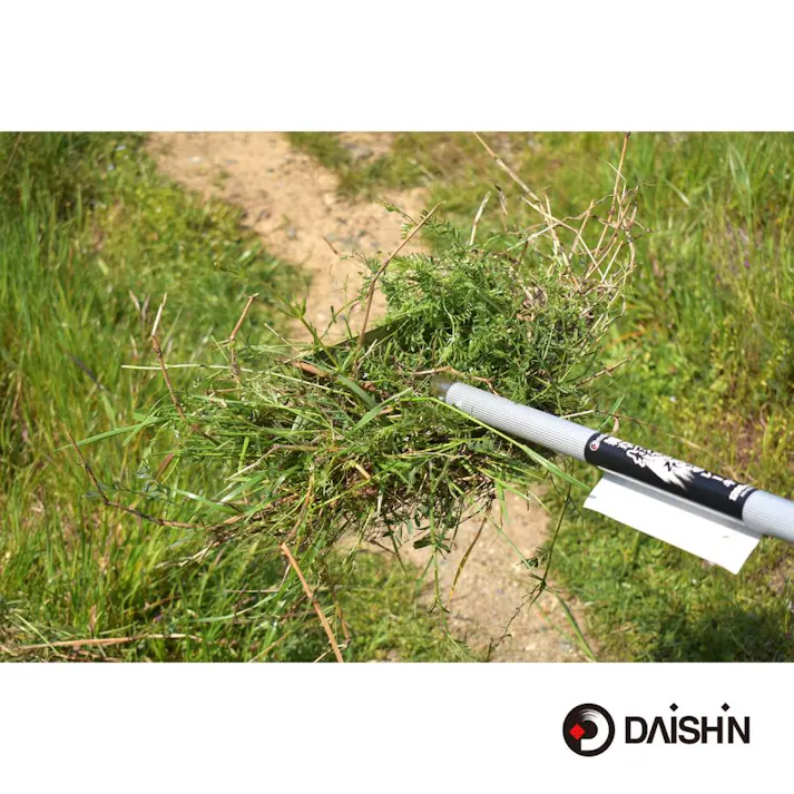 【 雑草が根からごっそり 】 大進 雑草根こそぎレーキ 草刈りレーキ 草取り 長柄 根こそぎ 草刈り 道具 種類 立ったまま 草取り器 立っ た まま 庭 の 雑草むしり らくらく 除草 畑 あぜ 道 公園 4939736702963