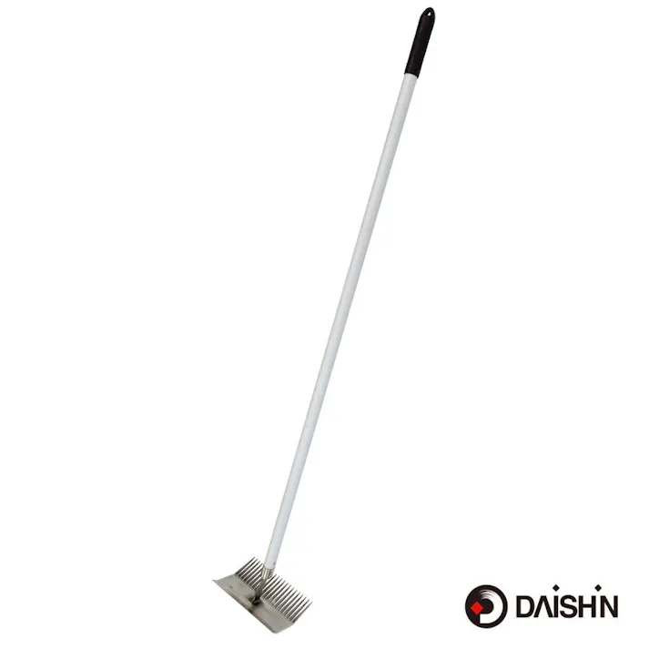 【 雑草が根からごっそり 】 大進 雑草根こそぎレーキ 草刈りレーキ 草取り 長柄 根こそぎ 草刈り 道具 種類 立ったまま 草取り器 立っ た まま 庭 の 雑草むしり らくらく 除草 畑 あぜ 道 公園 4939736702963