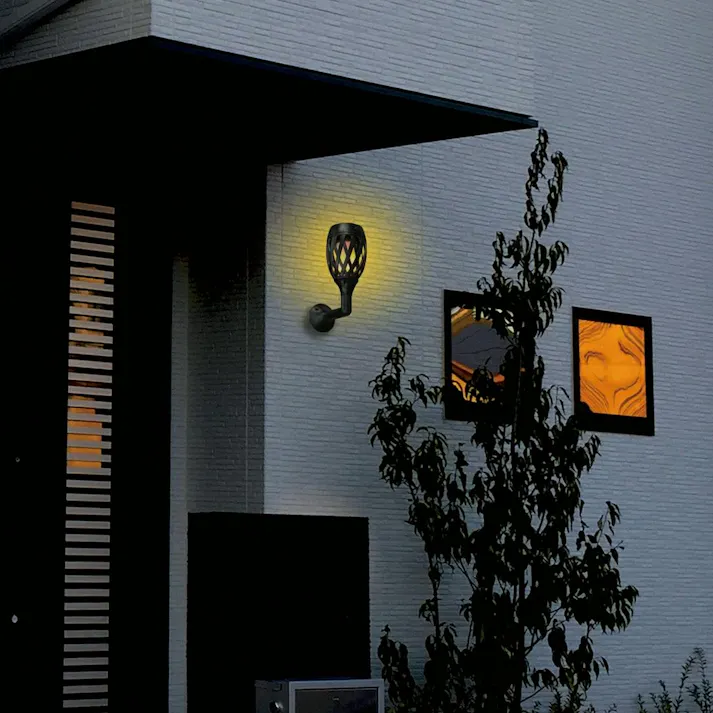 ソーラーライト ゆらめくトーチライト DE-006 照明 大進 庭 ガーデン ソーラー炎ライト 屋外 ガーデン LEDライト ソーラートーチライト 自動点灯 電池不要 クリスマス ガーデン 屋外 4939736902325