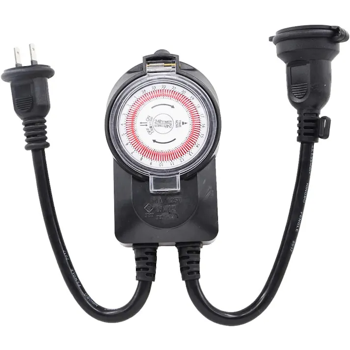 KOZUMUWAN タイマー 屋外用防雨タイマー タイマーコンセント 24時間 15分単位 1500W 屋外用 防雨キャップ付 消灯時間設定 毎日繰り返し 自動点灯 イルミネーション クリスマス 装飾灯 ガーデンライト 玄関灯 防犯灯 照明器具 作業用 電源オンオフ 自動 操作簡単 節電対策 便利性