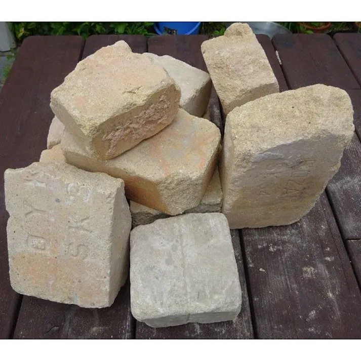 〈ネット限定〉アンティークレンガ ベビーピンク刻印入り 約1/5平米 国産品