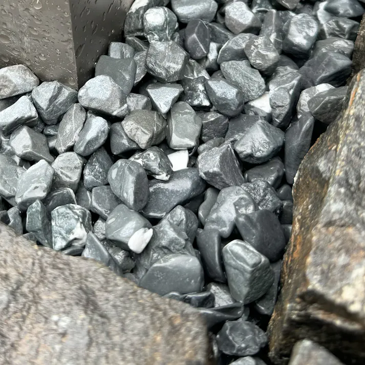 TAIKOH 高級玉石 ラーマグレー 8分 20-30mm 10kg 化粧砂利 グレー ブラック 黒 水磨き 玉石 中