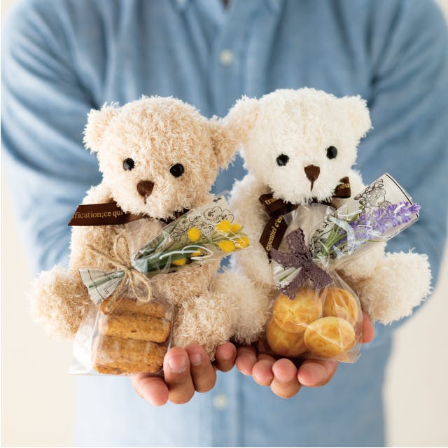 ヘッズ 販促－小物－マスコット W150×D110×H150mm 抱きつきアニマル