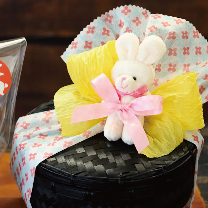 ヘッズ 販促-小物-マスコット W55×D40×H120mm ラブリーストラップ付マスコット-10/ホワイトウサギ(10個) HEADS LM-ST10