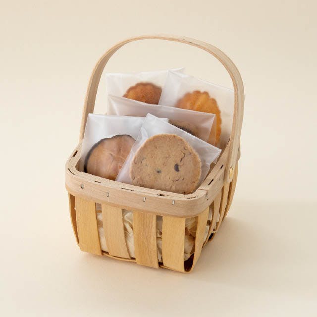 ヘッズ トレイ・カゴ－木 W140×D125(100)×H87mm ウッドスリット