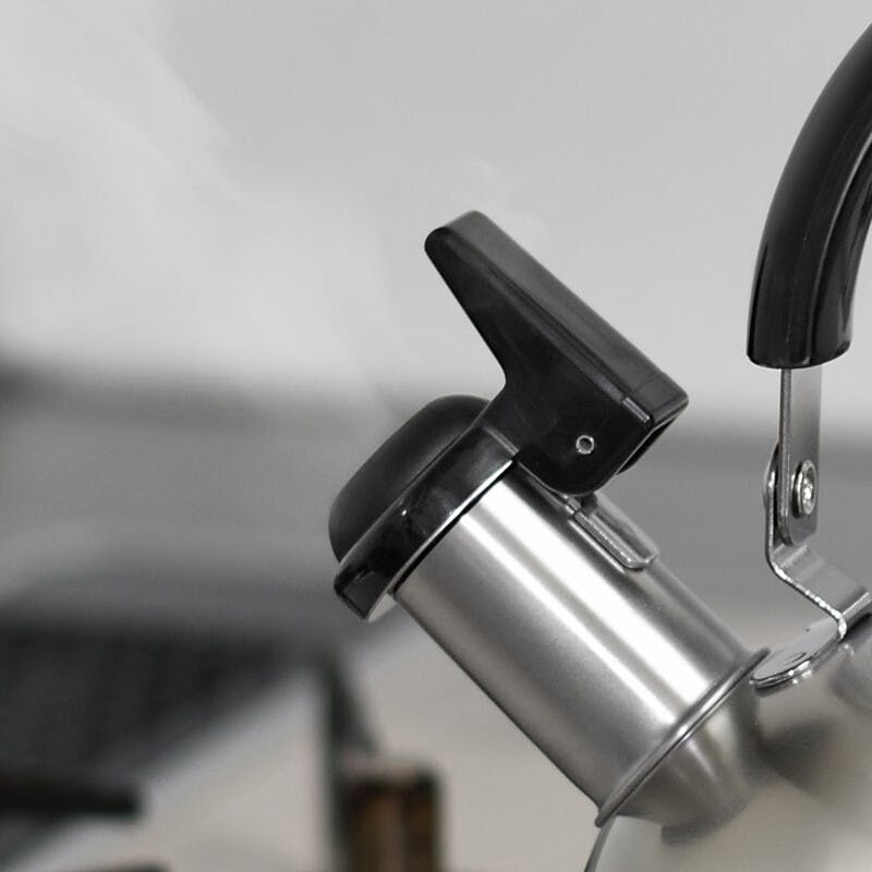 燕三 IH対応笛吹ケトル2.5L EM-054 【日本製】 | 鍋・やかん 通販