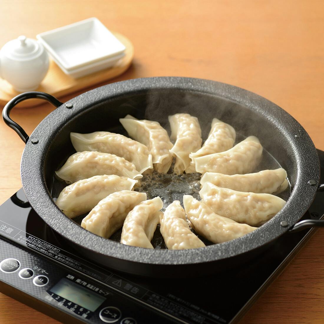 燕三 IH対応焼肉・餃子鍋 26cm ステンレス蓋付 EM-077 【日本製】 | 鍋