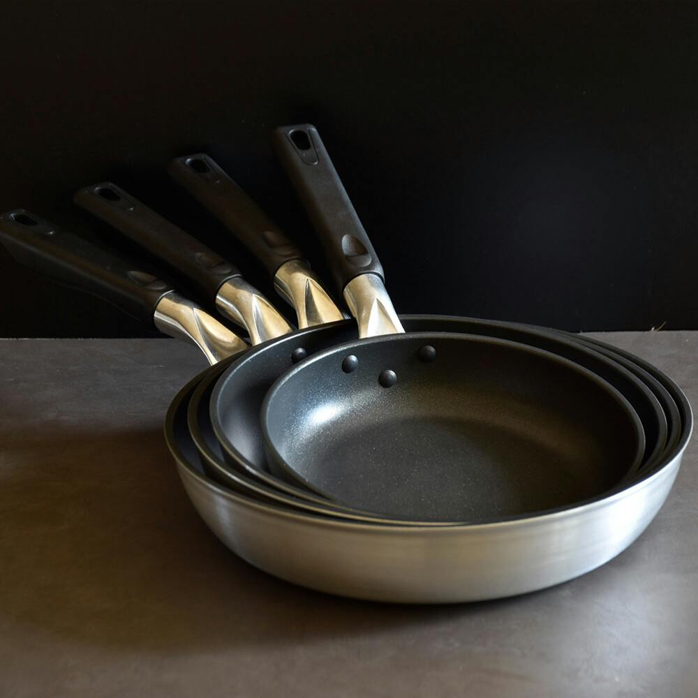 鍋見鋳造株式会社 フライパンセット 日本製 鍋見鋳造株式会社