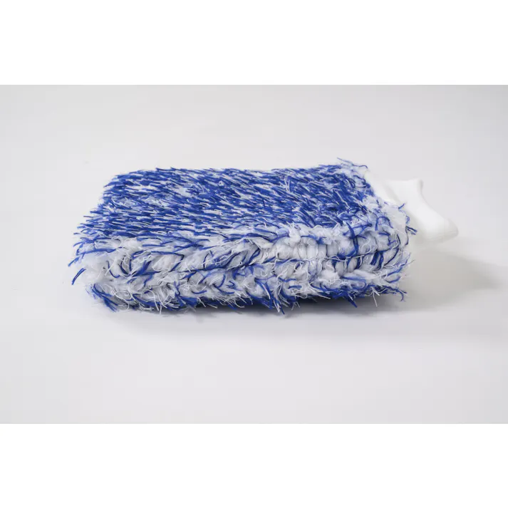 超極細繊維がしっかり汚れを絡めとる シャンプー水洗い用グローブ