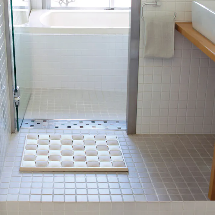 ボジョルナ 珪藻土バスマットS ベージュ(MJ-0617) 風呂上がりの足裏がさらさら 天日干しができる珪藻土バスマット 和平フレイズ #4903779806179