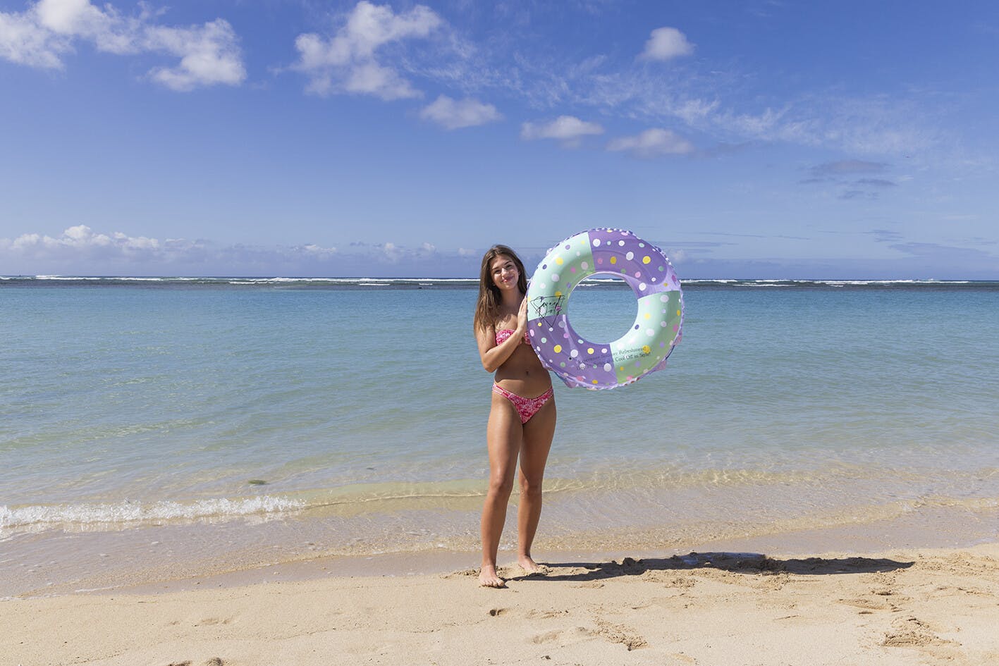 中高生以上のティーンに最適！な浮輪 スウィートドット ウキワ 浮き輪