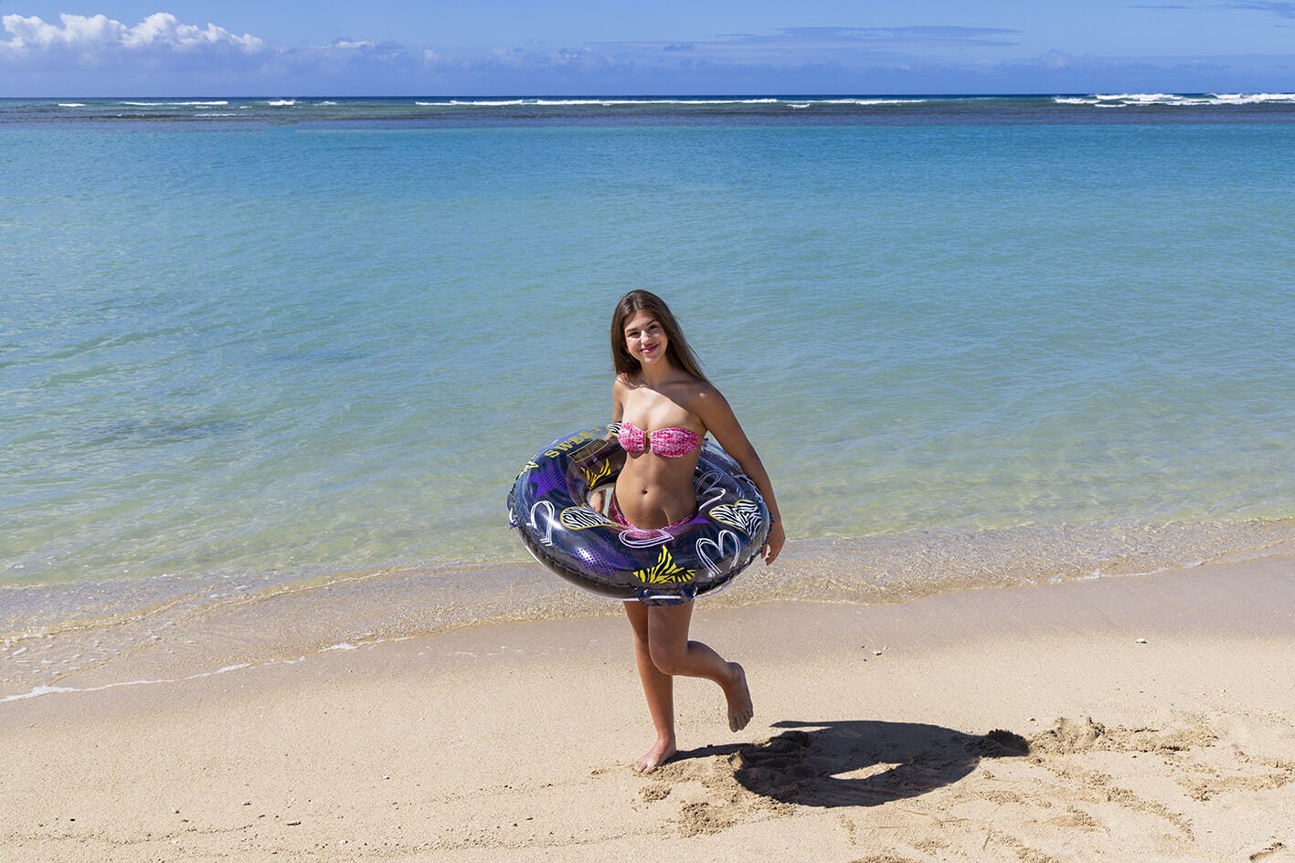 男女問わず大人が使えるサイズの浮輪 ハートゼブラ ウキワ 浮き