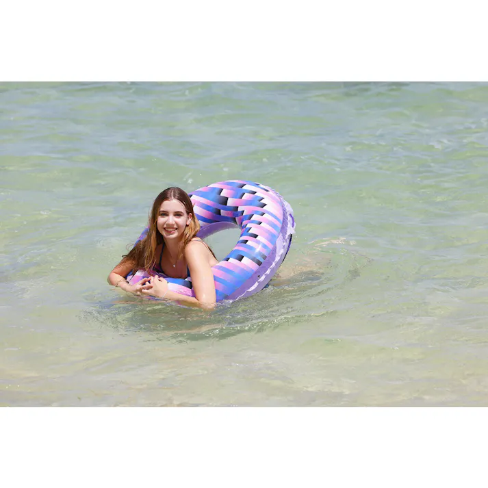 【男女問わず大人が使えるサイズの浮輪 グラフィックアート ウキワ 浮き輪 うきわ90cm】 ビーチ 海 プール グッズ 水遊び 幼児 子供 男子 大人 女子 #4970134530352 イガラシ