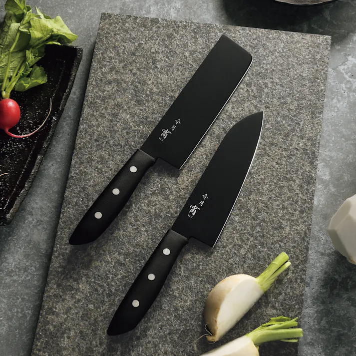 ペティ包丁 135mm【日本製】令月 宵(よい) モリブデンバナジウム鋼シリーズ ペティ CR-021 #4543225040216 和平フレイズ