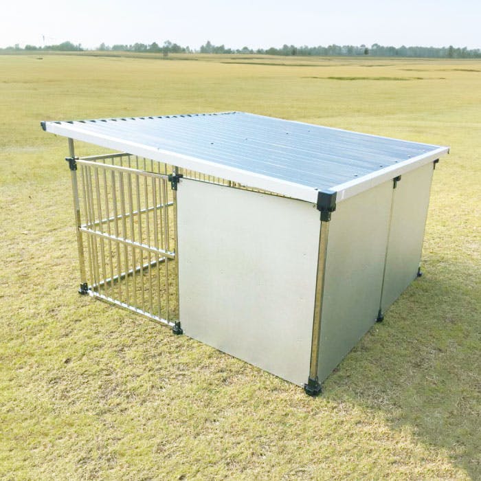 ドッグハウス Amazon.com : EasyUp Indoor Dog House with Hydraulic Lift
