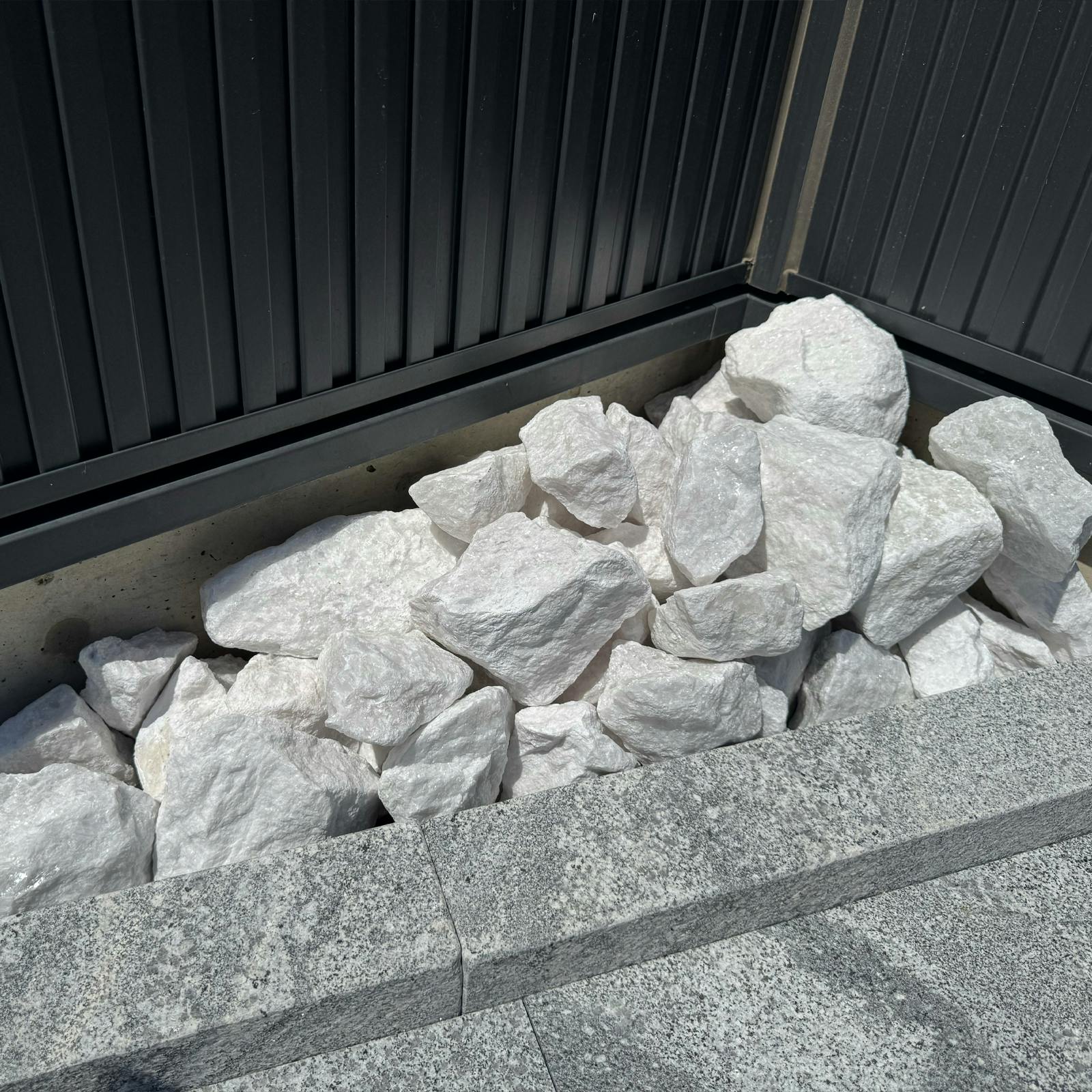 TAIKOH マーブルホワイトロック 90-120mm 20kg 天然大理石 ロック 景石