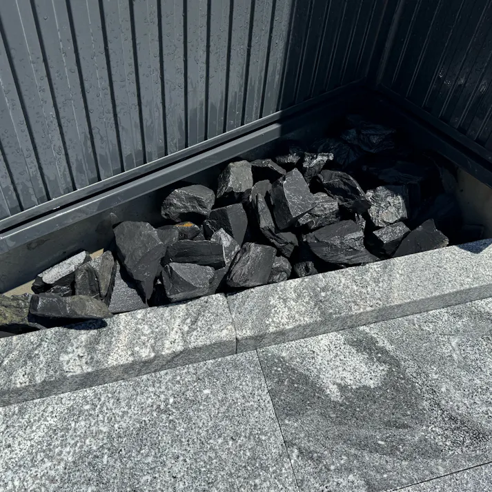 TAIKOH アッシュブラックロック 90-120mm 20kg 天然大理石 ロック 景石 ブラック 黒 割栗 中