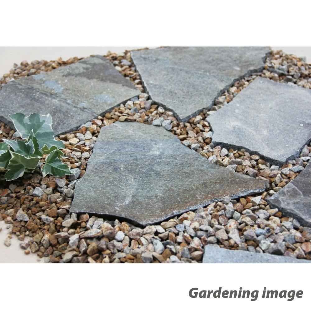 敷石★天然石★庭石★玉石★300×300×8～12㎜★シート11枚【送料無料】 御影石敷石 サビ 600*300*50mm｜庭・ガーデニングの、おしゃれな庭石の