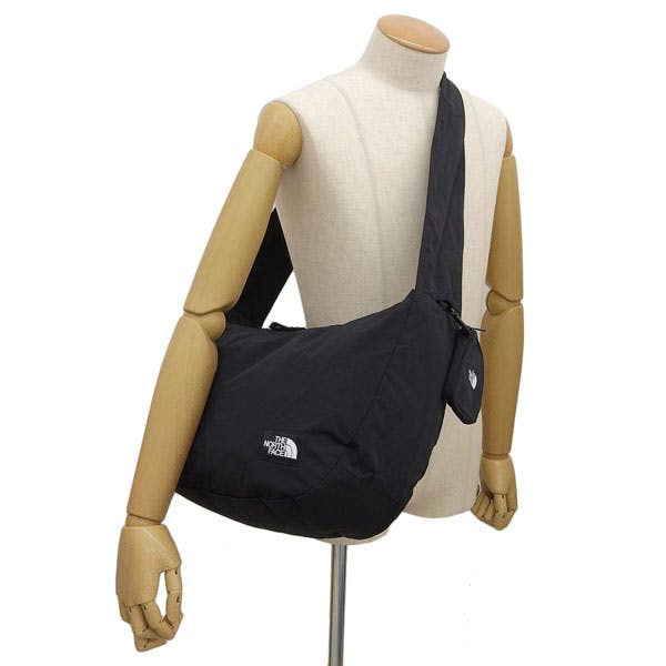 【ラスト1点】ノースフェイスURBAN BIG SHOURUDER BAG BK TH426AU028729_001_grande.jpg?v