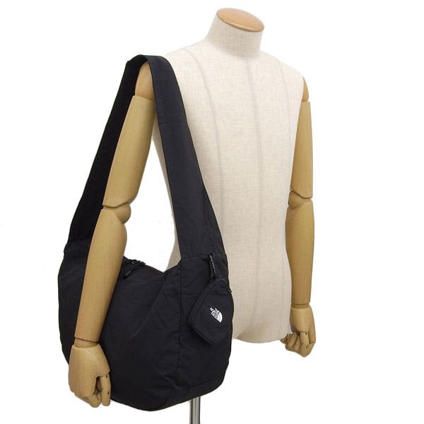 韓国限定　ノースフェイス　ホワイトレーベル　ショルダーバッグ　HOBO 韓国限定 ノースフェイス ホワイトレーベル ショルダーバッグ