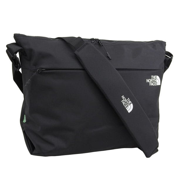 THE NORTH FACE ショルダーバッグ「美品」ブラック ザ・ノース・フェイス THE NORTH FACE 長財布OK◎ Travel Cross