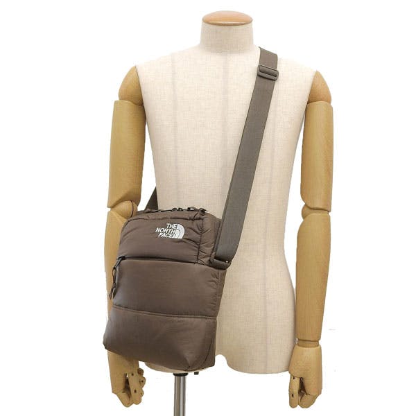 ザ・ノース・フェイス THE NORTH FACE バッグ （ブラウン） sie