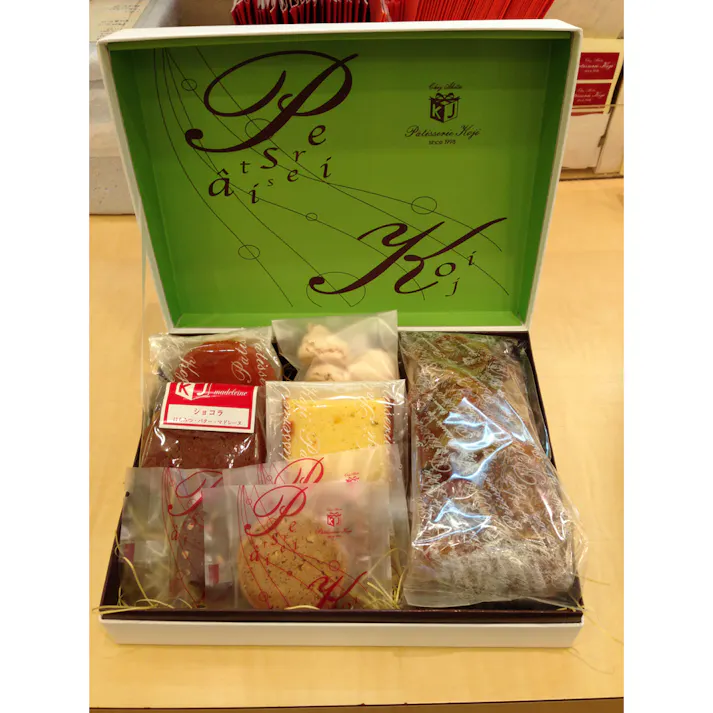 【冷蔵】パティスリーコージ ガトー 送料込み 食品 #3840002