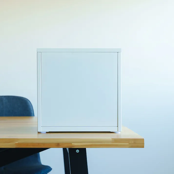 【くらしのストレージボックス4段(ホワイト/白)】 幅35×奥行29.5×高さ35cm オフィス 卓上 収納 スチール 引出し 小物入れ オーガナイザー 収納 引出し モダン インテリア 事務所 会議室 書類収納 おしゃれ デスク収納 文房具収納 組立品