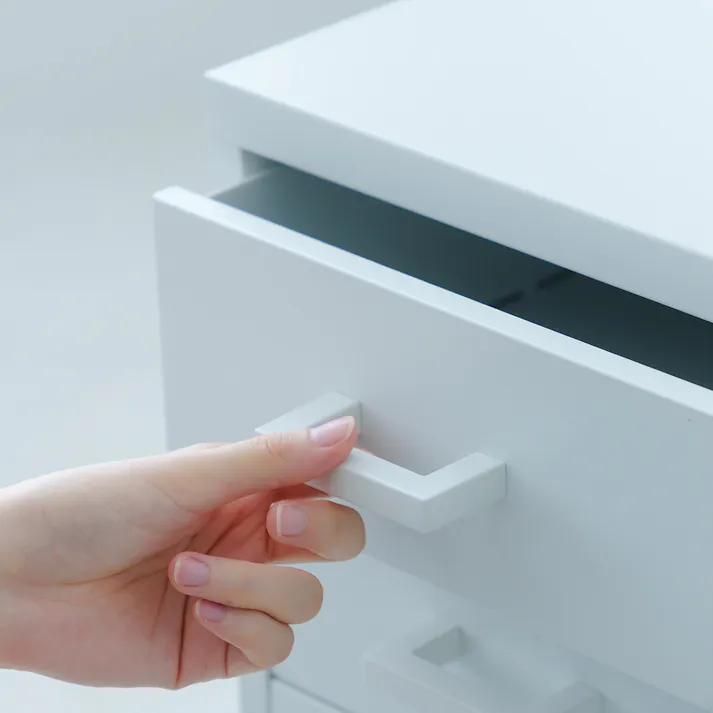 【くらしのストレージボックス4段(ホワイト/白)】 幅35×奥行29.5×高さ35cm オフィス 卓上 収納 スチール 引出し 小物入れ オーガナイザー 収納 引出し モダン インテリア 事務所 会議室 書類収納 おしゃれ デスク収納 文房具収納 組立品