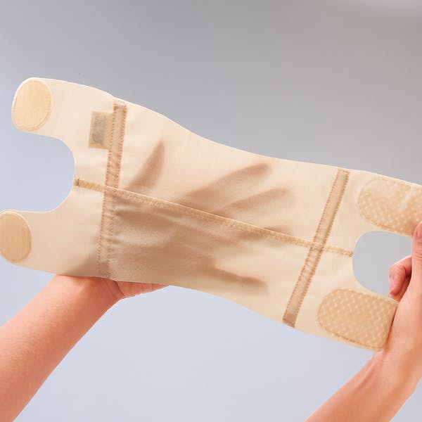 匠の心 テーピング膝ベルト（ベージュS） ひざ用1枚入り】 ちあふる