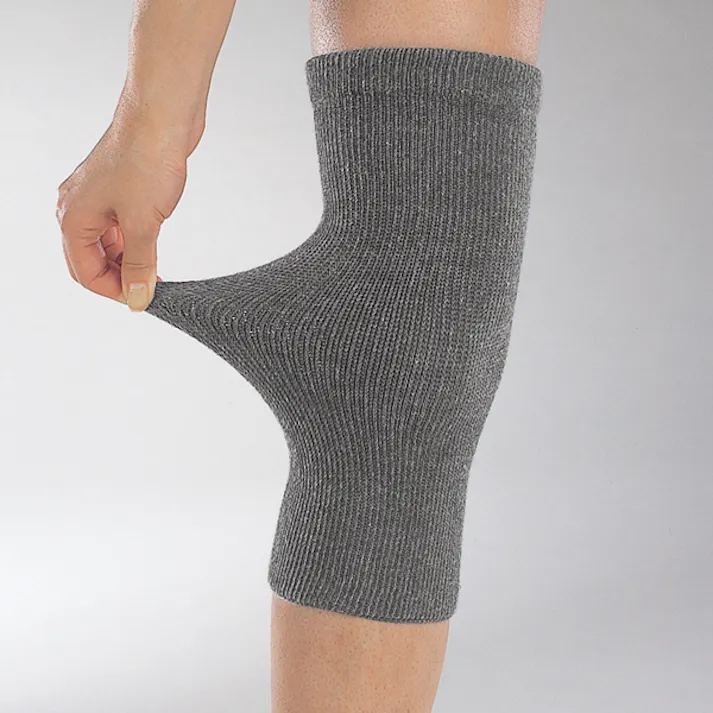 【国産のび~る備長炭サポーターひざ用ショートタイプ 2枚組 2枚1組】 ちあふる 関節保護 健康グッズ フィット感抜群 快適,サポーター,腰痛・冷え対策,ご家庭や仕事、スポーツにも。JAN:4956975550018