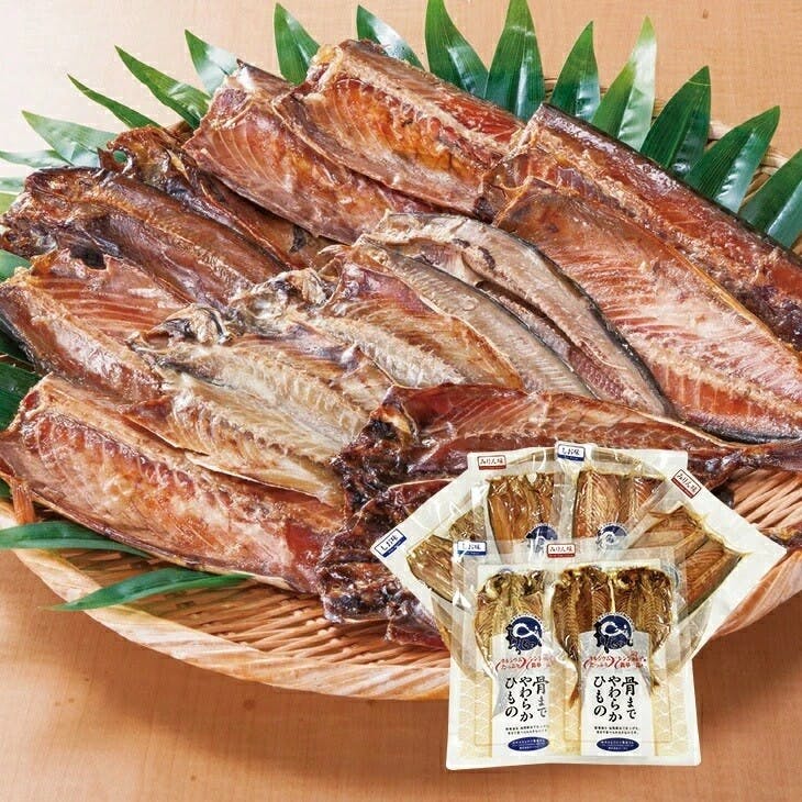 佐久間製菓 サクマ式ドロップス 缶 75g(販売終了) | 食料品