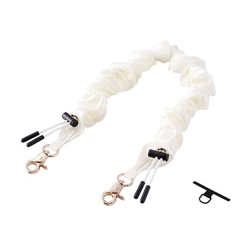 ハンドストラップシュシュ/上品 アクセサリー感覚 ミニマルデザイン 立体感 アイボリー スマートフォンアクセサリ ハンドストラップシュシュ/上品 アクセサリー感覚 ミニマルデザイン 立体感 アイボリー スマートフォンアクセサリ