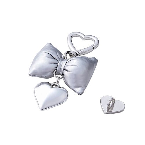 チャームストラップビーズ シルバー ぷっくりとしたかわいいリボンのチャーム スマートフォンアクセサリ チャームストラップビーズ シルバー ぷっくりとしたかわいいリボンのチャーム スマートフォンアクセサリ