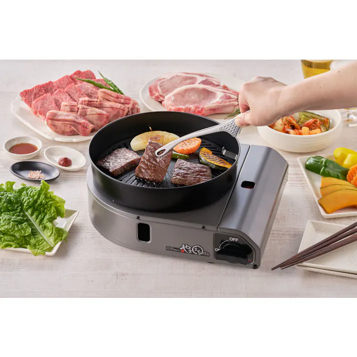 イワタニ スモークレス焼肉グリル やきまるスリム トングセット 送料込み #flife-4901140898587