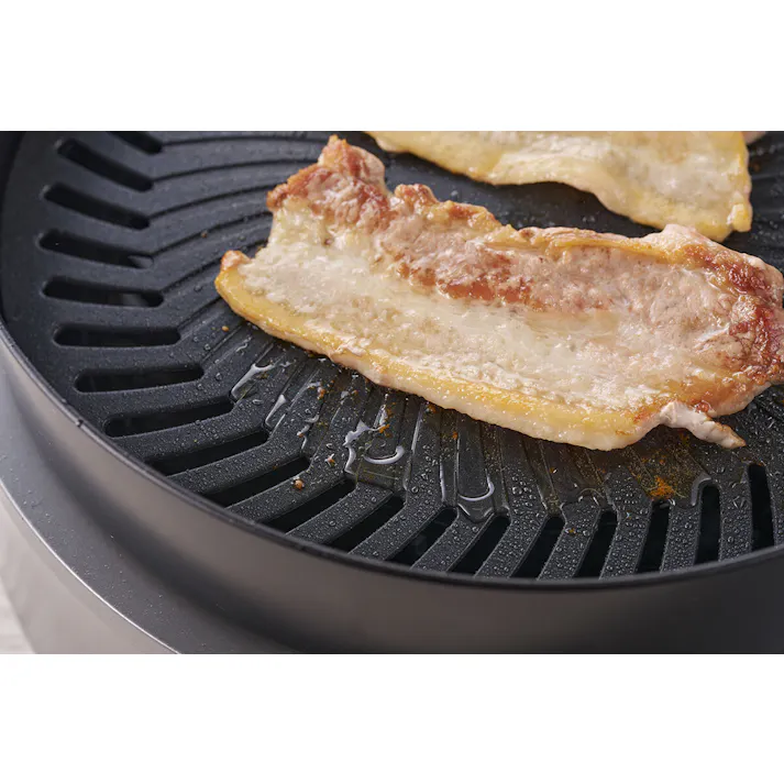 イワタニ スモークレス焼肉グリル やきまるスリム トングセット 送料込み #flife-4901140898587