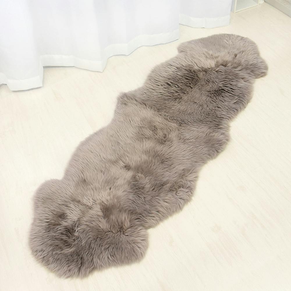 洗えるスプリングラム 2匹サイズ 長毛 送料無料 エアコン対策 在宅 巣ごもり ニュージーランド産高級天然ムートン使用 ムートンラグ 敷物 クッション（ムートン 2帖未満 ラグ