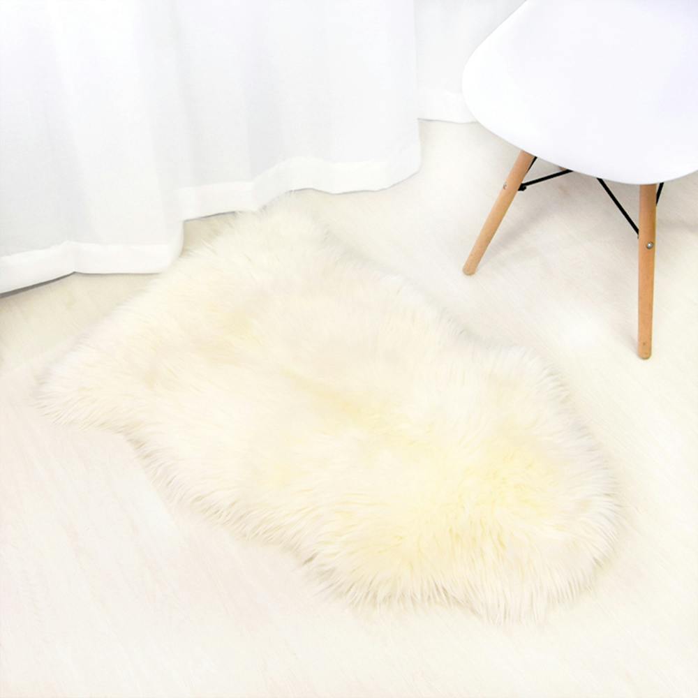 洗える ムートンラグ 1匹サイズ 送料無料 エアコン対策 在宅 巣ごもり ニュージーランド原皮 長毛 ムートン ラグ 毛皮 マット ソファ カーペット ファー 2帖未満 ラグ 洗える ムートンラグ 1匹サイズ 送料無料 エアコン対策 在宅 巣ごもり ニュージーランド原皮 長毛 ムートン ラグ 毛皮 マット ソファ カーペット ファー 2帖未満 ラグ