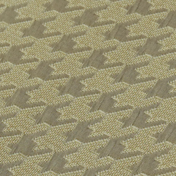 ソファーカバー 1人掛け 2人掛け 3人掛け ストレッチソファーカバー 送料無料 ベージュ ブラウン グレー 千鳥柄 ひじ掛けあり ひじ掛けなし 取り付け簡単 ストレッチ素材 洗濯可 スペイン製