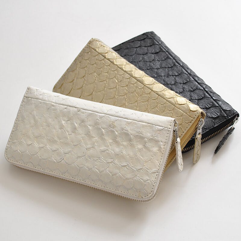 パイソン革ラウンドファスナーロングウォレット 1671P／蛇革長財布／金