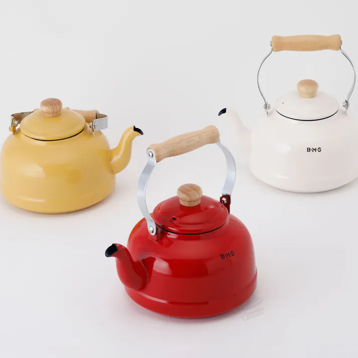 富士ホーロー ビームス シンプル ケトル ホーロー 2.3L IH対応 BMS【やかん IH 200V対応 直火 調理器具 琺瑯 ホーローケトル レトロ キッチン用品 Clocca】 バニラ