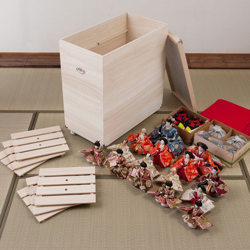 総桐雛人形収納ケース 九番 京七番 超深型(雛人形・多目的)仕切り クローゼット 奥行77cm 着物収納 和ダンス 桐たんす 完成品 木製 桐タンス 桐ケース 着物用 桐衣装箱 家具 桐箪笥 日本製 大川 整理タンス タンス キャスター付き 桐の衣装ケース 着物 収納ケース 桐