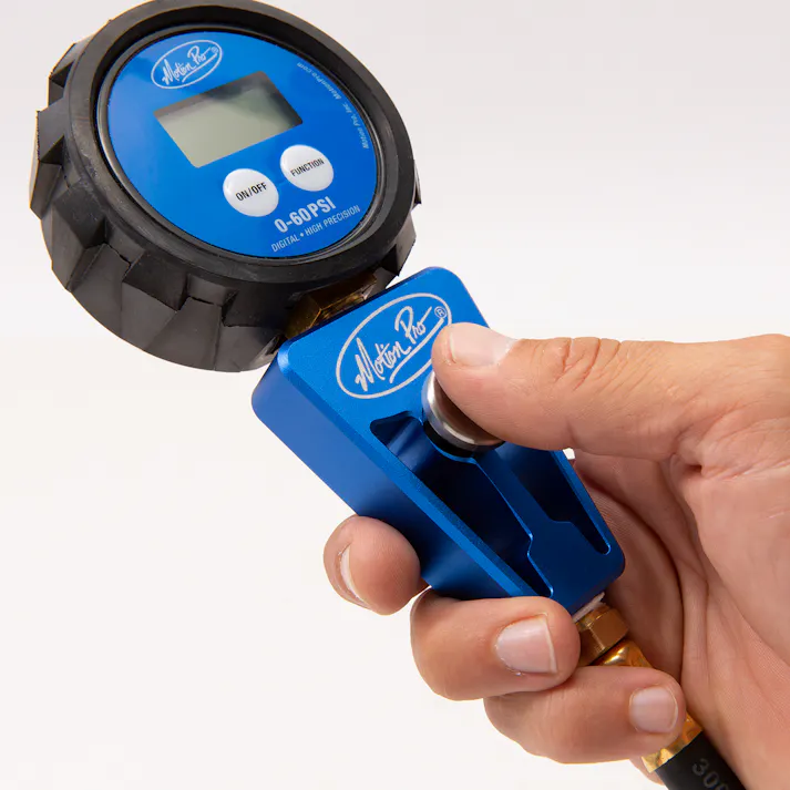モーションプロ(Motion Pro) デジタルタイヤゲージ 60psi バイクメンテナンス工具 空気圧 (タイヤ内圧) の測定や調整 正確なデジタル表示 #08-0751