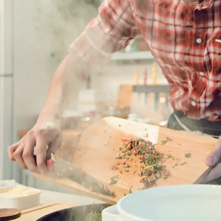 カット&サーブボード S オリーブオイル仕上げ 速水もこみち MOCOMICHI HAYAMI 土佐龍 LIMON【まな板 木製 カッティングボード 卓上まな板 桜 ウッド トレイ キッチングッズ 日本製】