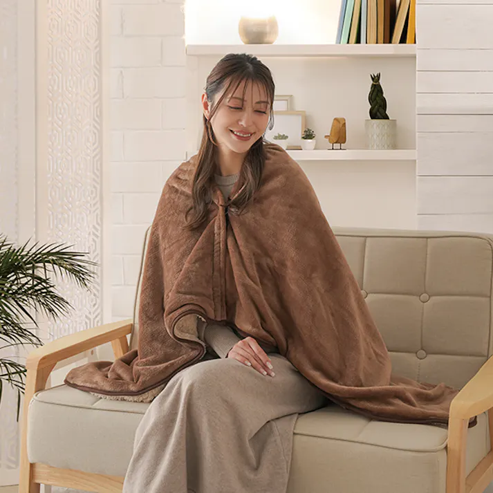 【HOTαアルミ入り腰巻きブランケット ブラウン 約140×90cm お得な2個セット】 ちあふる 吸湿発熱 アルミ反射 3WAY スナップ調整 JAN:4571414696265