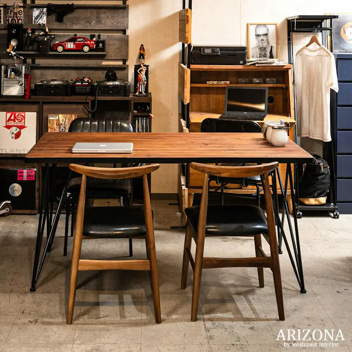 ヴィンテージ風のダイニングテーブルがお部屋をバシッとキメる 幅150 4人掛け 6人掛け ダイニング テーブル スチール脚 アイアン 長方形 オーク材 無垢材 木製 天然木 天板 一枚板 風 食卓 ブラウン 台 作業台 ワークテーブル