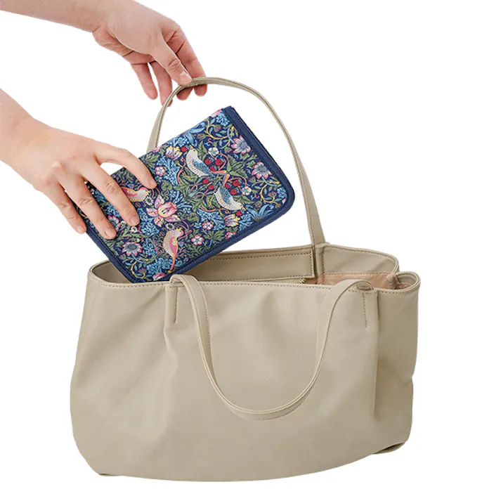 【モリス 通院ポーチ ネイビー】 ちあふる 診察券や手帳を賢く整理 お薬手帳 仕切り 多収納 ファスナー ポーチ 通院 4571414693622